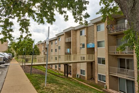 Suitland, MD Apartments for Rent | Andrews Ridge
