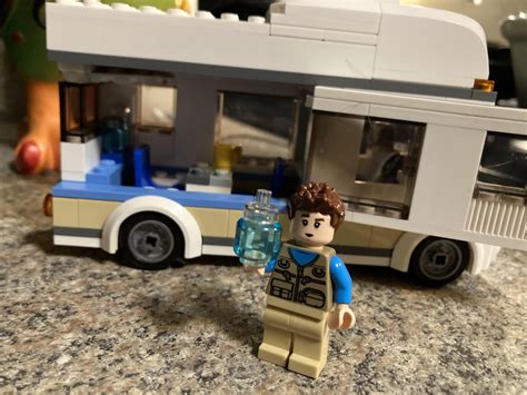 My son’s Breaking Bad Lego set : r/breakingbad