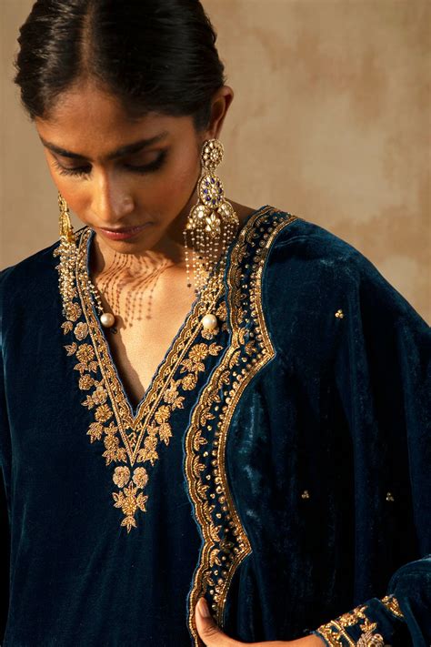 Fiza Gold Zardozi Kurta Set-RTS – Sureena Chowdhri