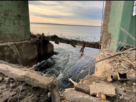 乌克兰水利设施遭轰炸 南部战区淹大水 - 2022年9月15日 / 头条新闻 - 看帖神器
