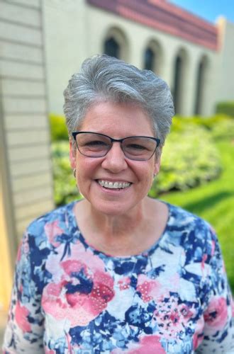 Our Team | Amos Family Funeral Home | Funeral Homes in Shawnee KS