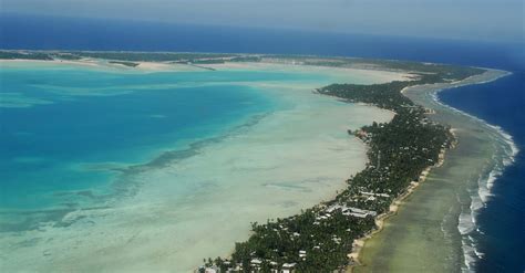 File:South Tarawa from the air.jpg - Wikimedia Commons