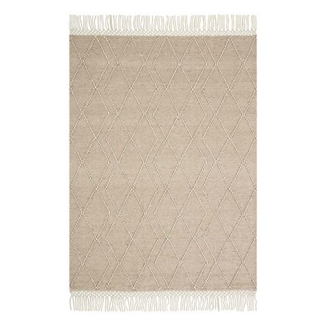 Noe Beige Diamond Design Rug | At Home
