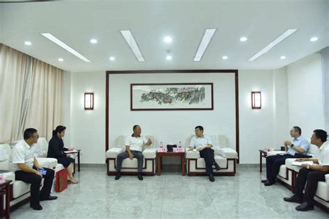 山东沂水县政府签了协议不履行 民企老板跪求付款_手机新浪网