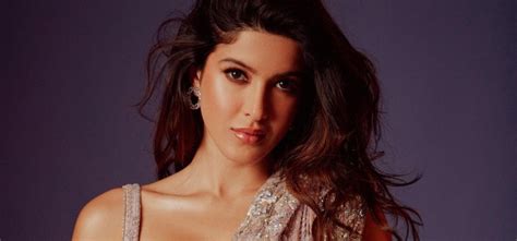 Shanaya Kapoor Trolled For Getting ‘Cosmetic Surgeries’ After Fan ...