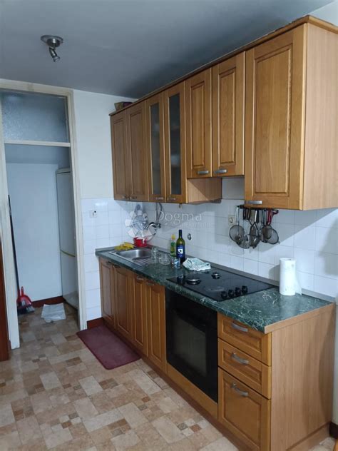 Jednosoban stan s velikim balkonom, Spinut, stan, površina 63,15m2