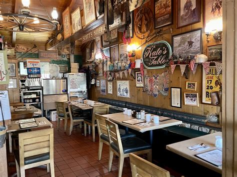 Wagon Wheel Restaurant - null - The Infatuation