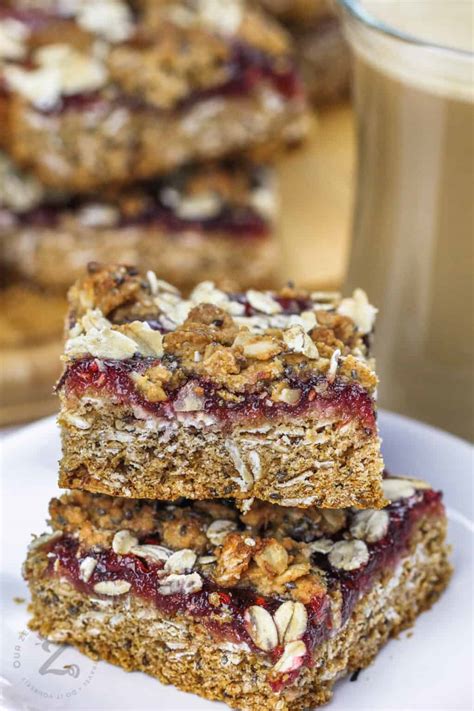 Raspberry Oat Bars(10 Minute Prep!) - Our Zesty Life