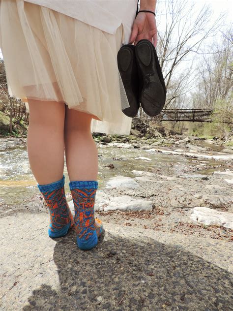 Dancing Robot Sock Kit – Lattes & Llamas