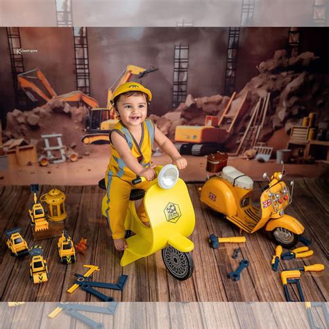 Engineer Outfit – Madras Prop Store