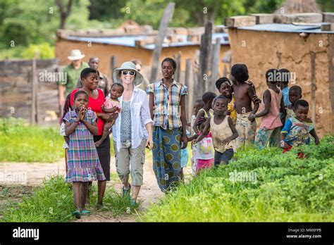 Village People in Zambia 的图像结果