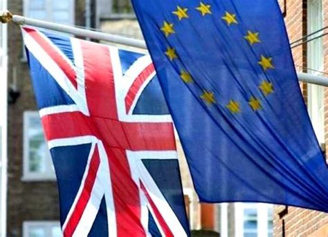 Piers Morgan trolls for a dying people