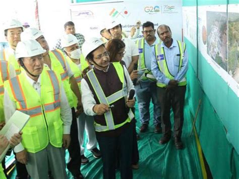 Former Prime Minister of Japan visits Bullet High Speed Train project ...