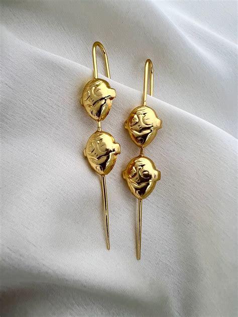 Add Edge to Your Appearance With Ear Cuff Earrings- Ishkaara