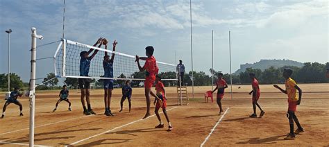 UNSDG/sdg3 · Top 10 Best Private Universities in India 2022 %