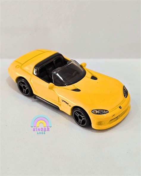 Hot Wheels 1992 Dodge Viper RT/10 - Yellow (Uncarded) - Buy At Kinder Logs