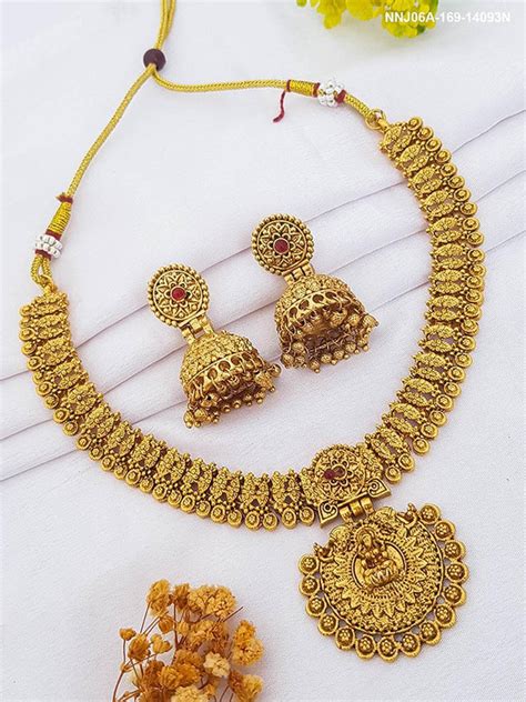 Classic Gold Plated Laxmi Necklace Set – Griiham