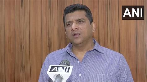 Maharashtra Minister Aslam Shaikh warns of another lockdown if COVID-19 ...