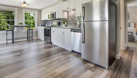 Wholesale LVP Flooring | The LVP Warehouse