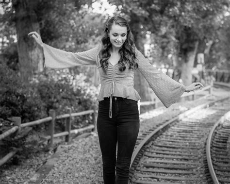 Natalie: High School Senior - Savoring The Sweet Life Photography