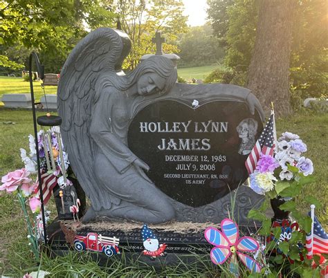 2LT Holley Lynn James Wimunc (1983-2008) - Find a Grave Memorial