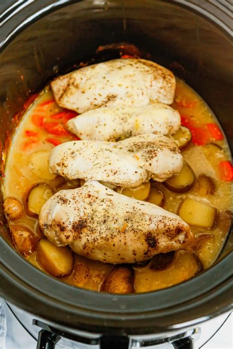Crockpot Chicken and Potatoes Recipe with Carrots - Marathons & Motivation