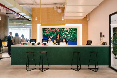 WeWork Oberoi Commerz II at INR 200/day - Affordable Pay per use plans.