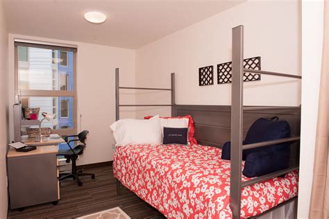 Mercer Court D-E - UW HFS