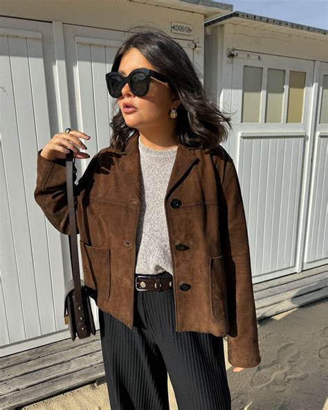 Suede jacket 🤎 | Jacket outfit women, Suede jacket outfit, Jacket outfits