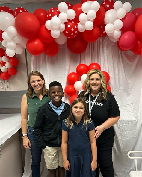 Lost Lake Elementary (@lostlakelions) • Instagram photos and videos