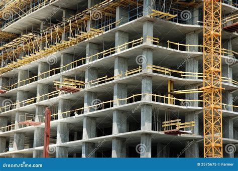 Concrete building construction process - bxelg