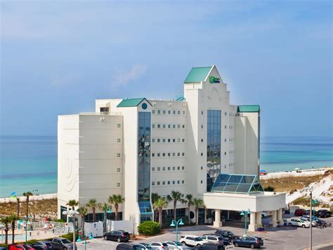Santa Rosa Island Beach Hotels