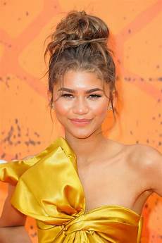 2014 Bun Hairstyles by Best Bun Hairstyles Essence 2014 Bun Hairstyles