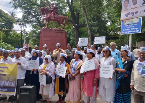 Pune: From Javadekar to Sule, leaders welcome 'Jallikattu' verdict