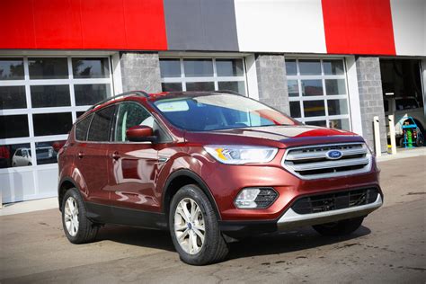 2018 FORD ESCAPE SEL - East Side Truck & Auto