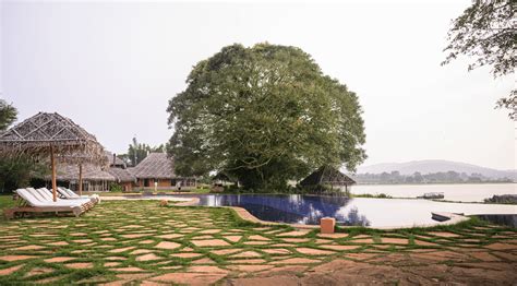 Jeep Grand Cherokee X Evolve Back Kabini