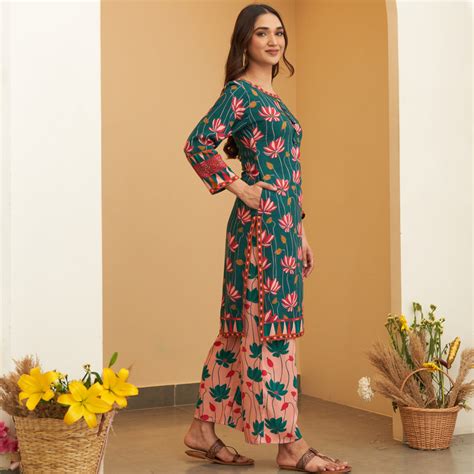 Buy Turquoise Pink Lotus Print Kurta Pant Co-ord Set | Rustorange