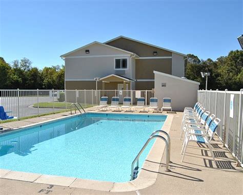 SUPER 8 BY WYNDHAM VICKSBURG - Motel Reviews & Photos - Tripadvisor