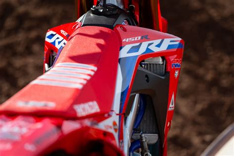 First Look: 2018 HRC Honda MXGP and MX2 Team - Motocross Feature ...