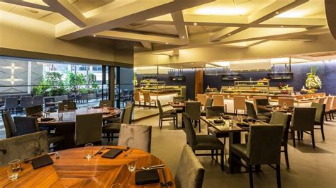 Dining | Mumbai's Farzi Cafe serves up scrumptious Indian comfort food ...