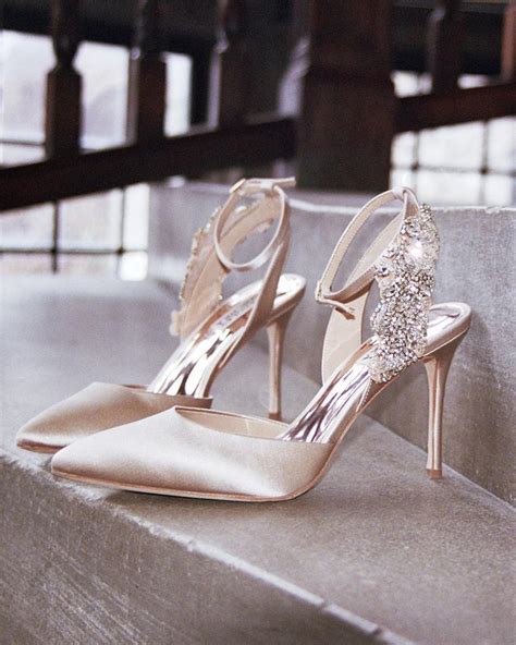 Rose Gold Wedding Shoes: 21 Ideas For Modern Brides + FAQs