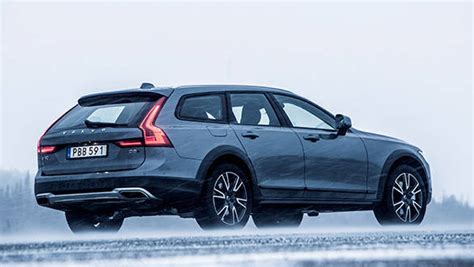 Volvo V90 Cross Country first drive review - Overdrive