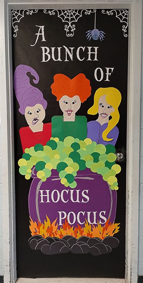 Hocus Pocus classroom door. LB 23. | Halloween door decorations ...
