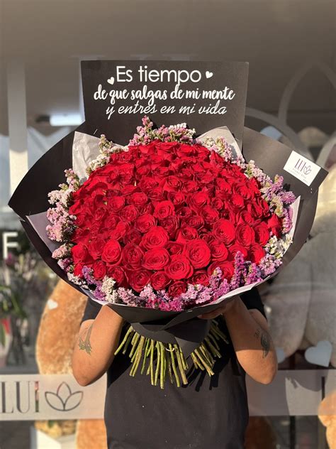 Dibujos Para Colorear De Ramos De Rosas