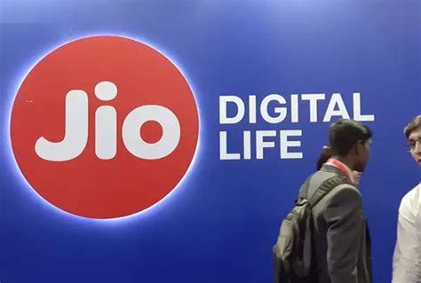 Jio Institute welcomes students from different states and countries to ...
