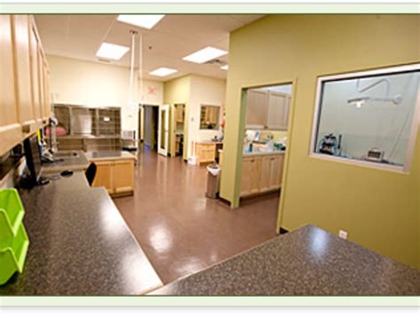 Aspen Springs Animal Hospital - Bowmanville, ON - 9-1550 Bowmanville ...