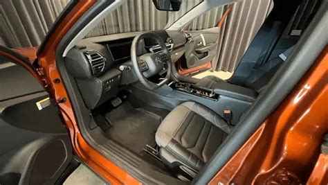 Citroen C4 Price, Mileage, Specs, Reviews | Droom