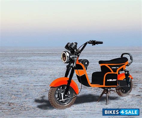 Aslov Hyena M1 Gold price, specs, mileage, colours, photos and reviews ...