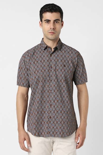 Buy Men Maroon Slim Fit Print Half Sleeves Party Shirt Online ...