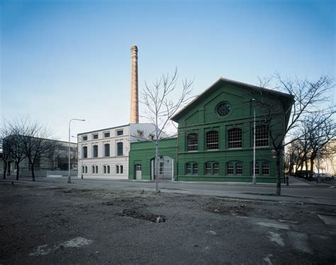 Machine House 的图像结果